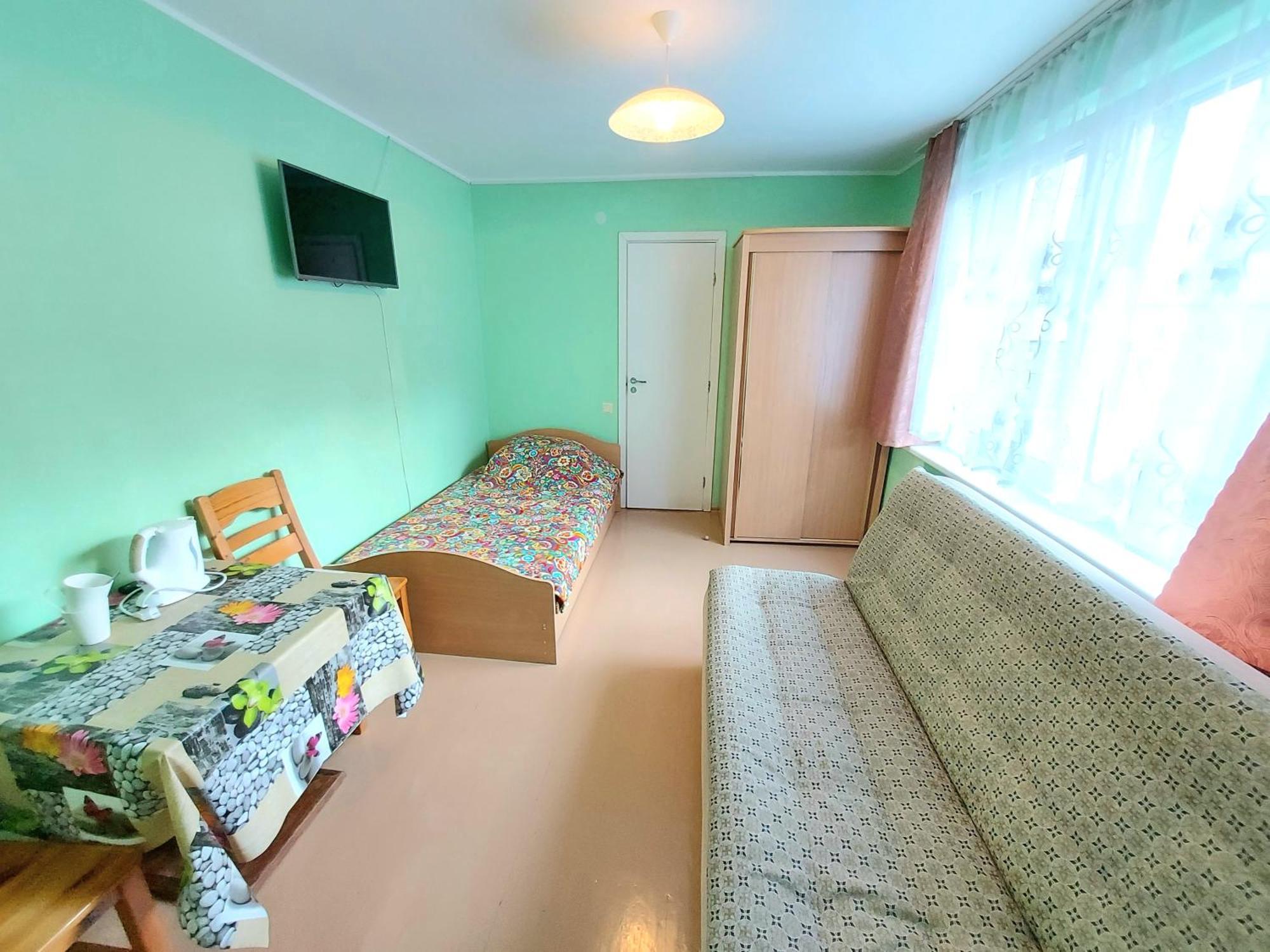 Neringa Guest House Połąga Pokój zdjęcie